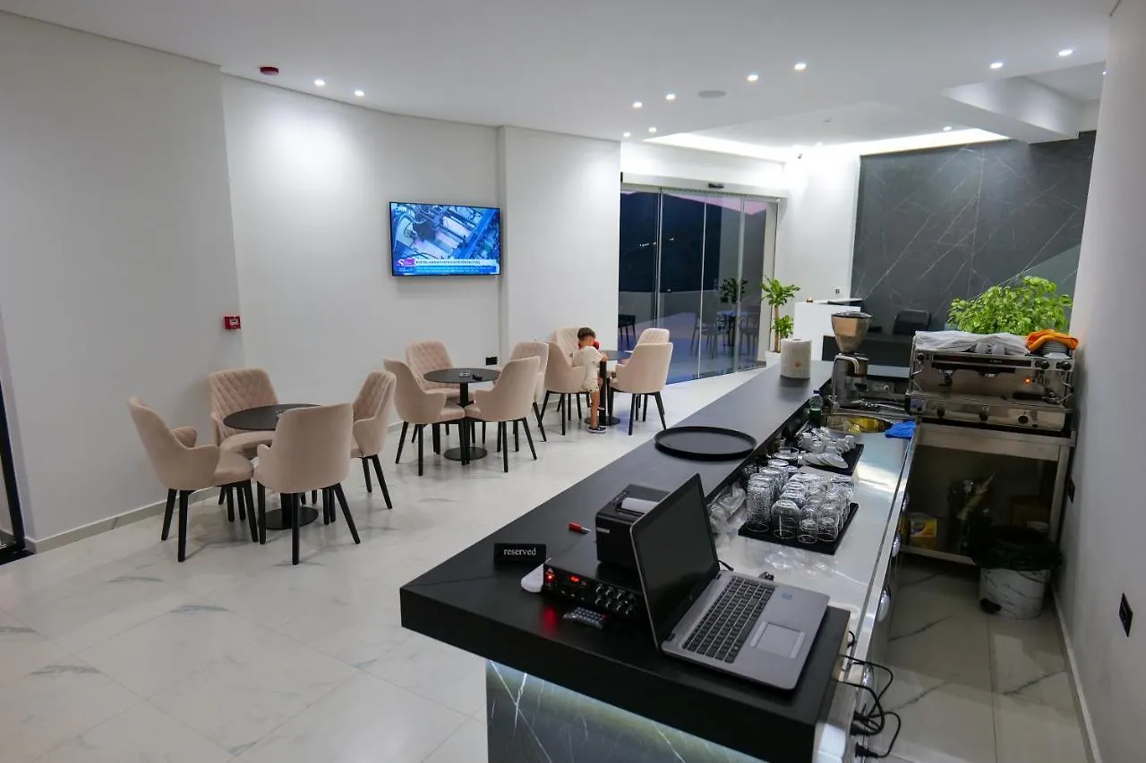 Aparthotel Sky Way Skk Luxury Apartments Sarande