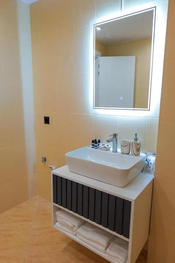 Sky Way Skk Luxury Apartments Sarande Aparthotel